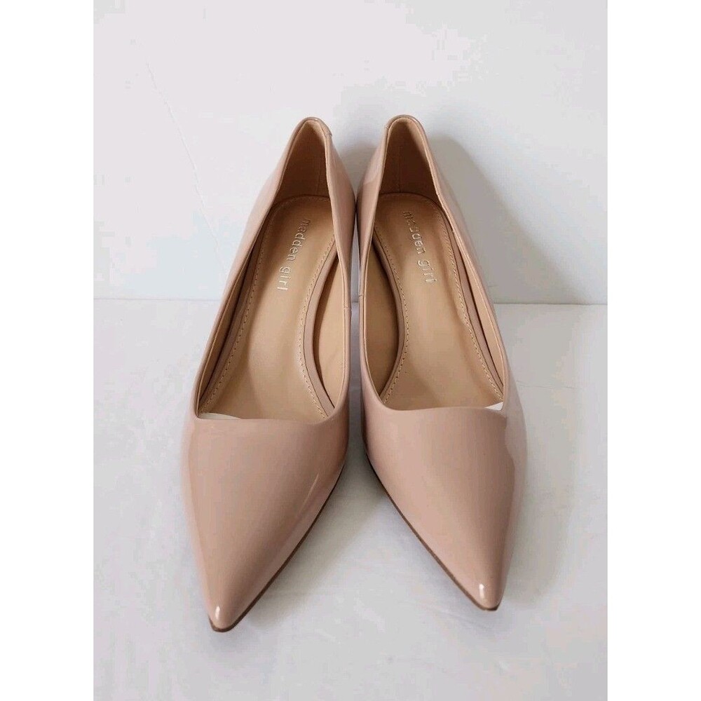 New Madden Girl Womens Brynnn Nude Patent Pumps Shoes 8.5 Medium (B,M)
